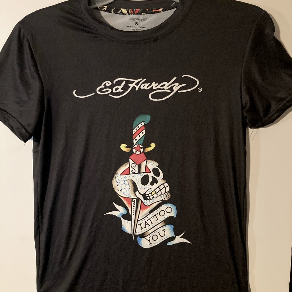 Ed Hardy graphic tee size S